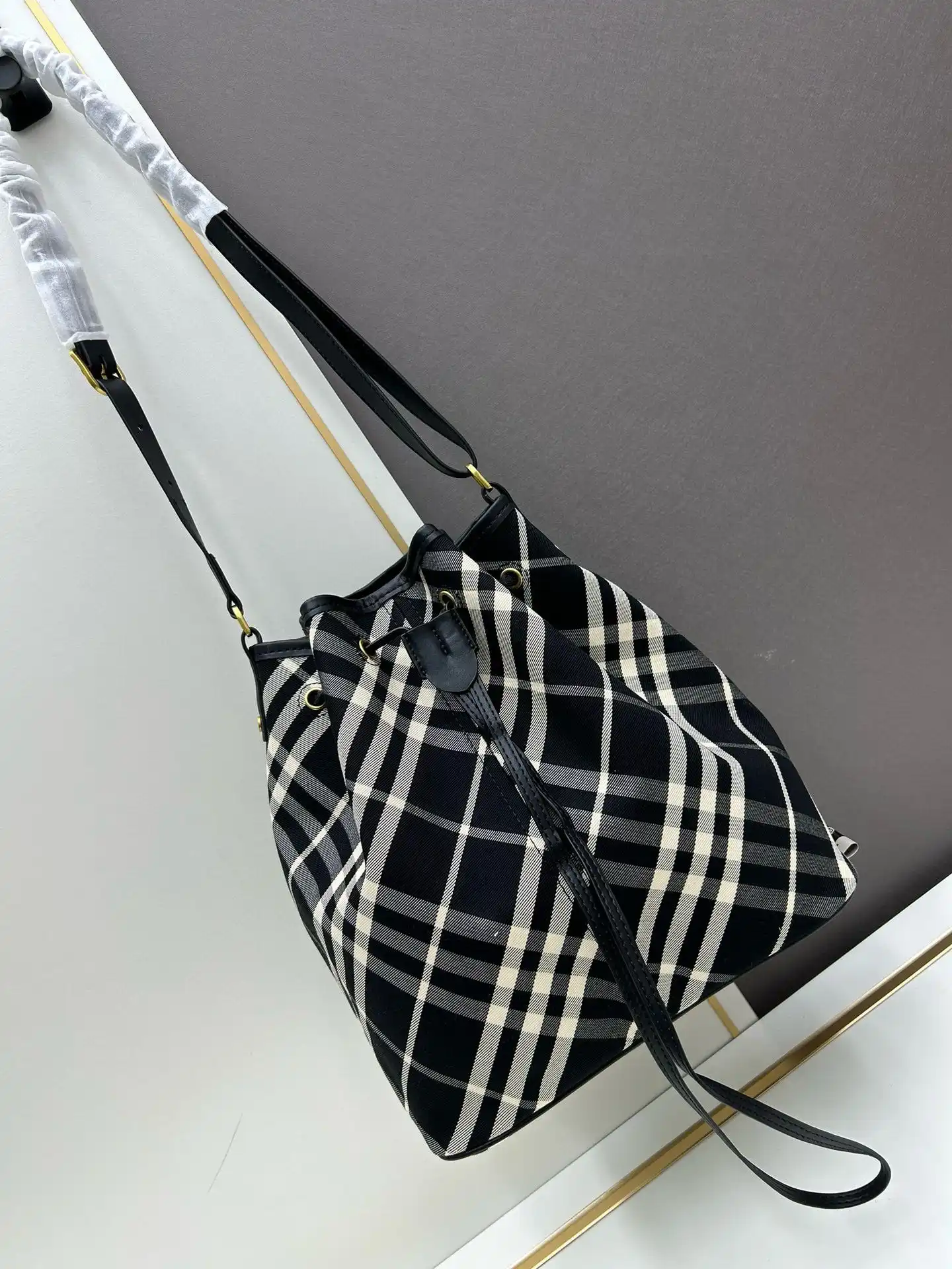 KK03050 (9).webp