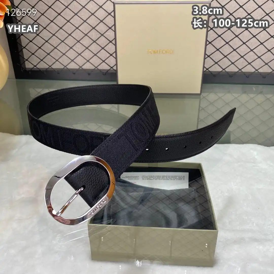 SB001250 (152).webp