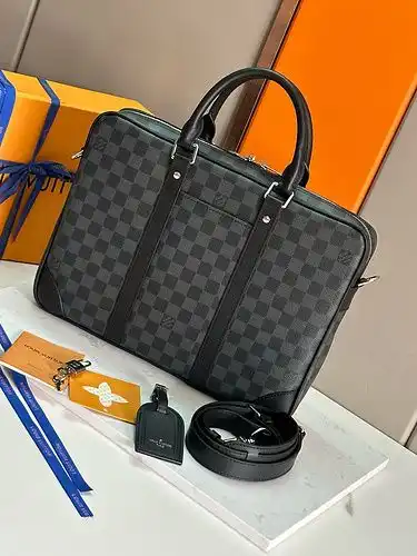 Maletín LV Bolso LV bolso para hombres Bolso LV bolso de regalo de entrega grabado de alta gama de c