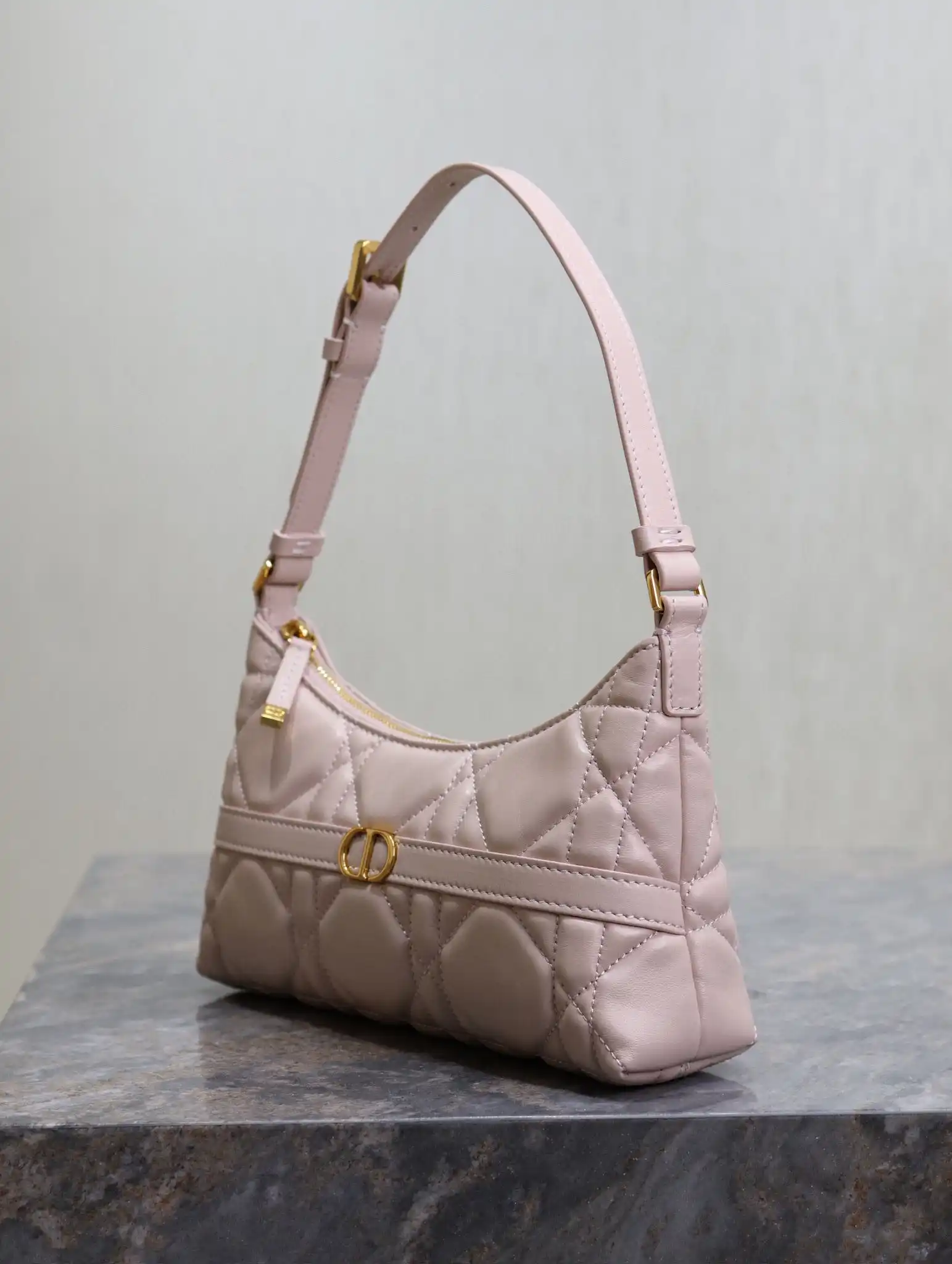 KK05150 (3).webp