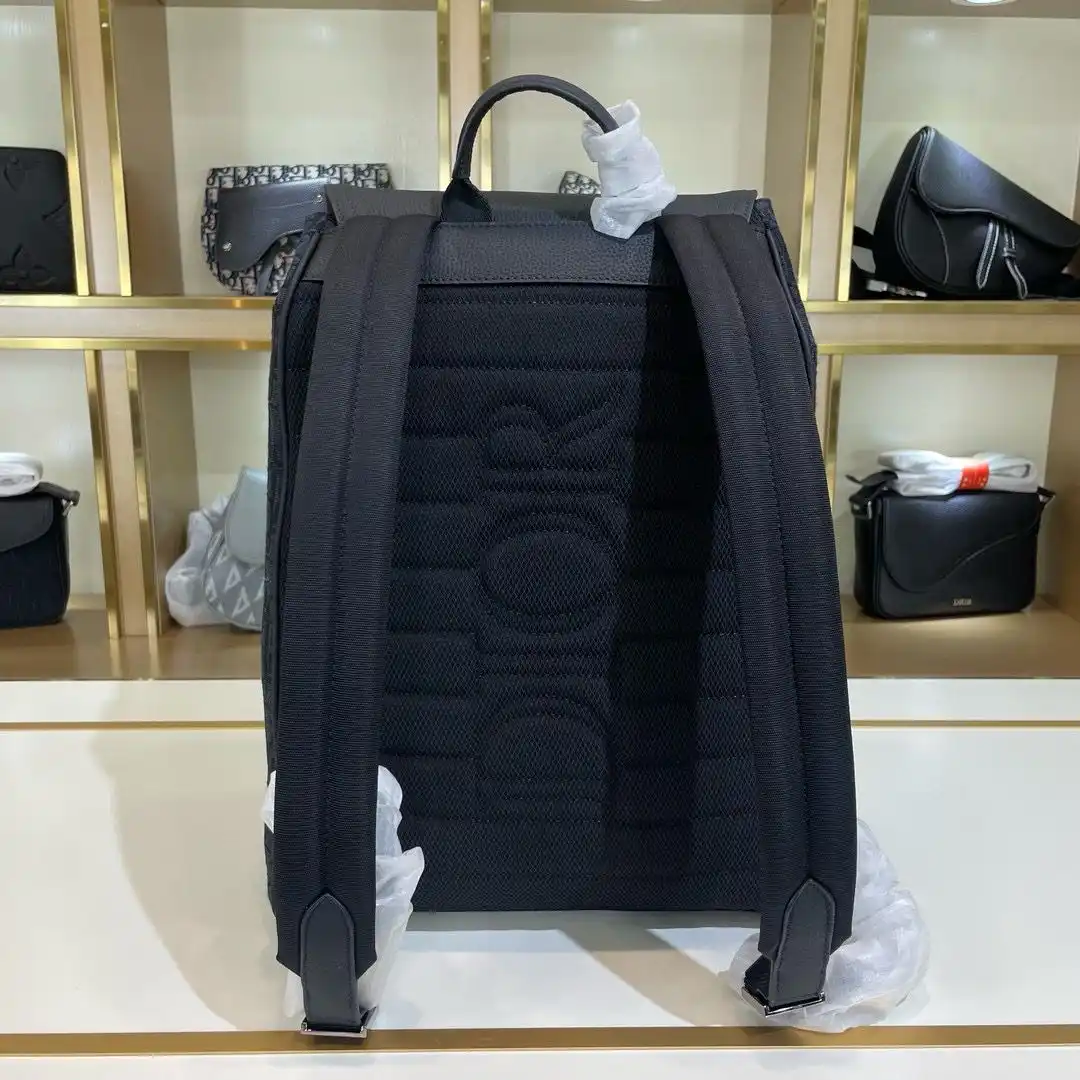 KK04450 (3).webp