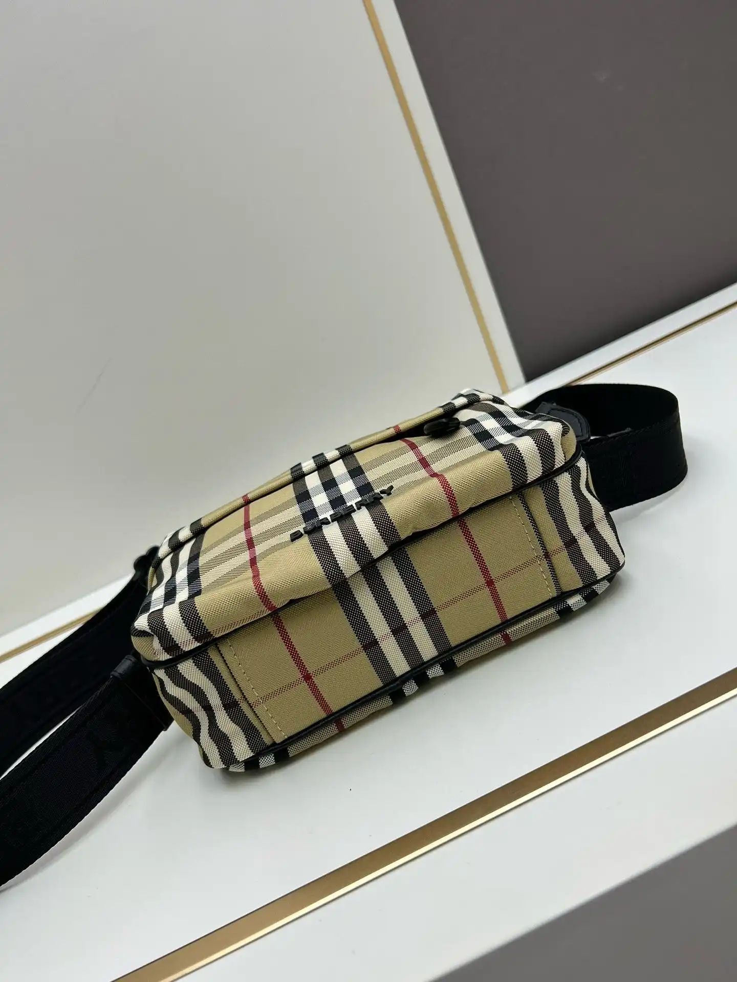 KK02650 (18).webp