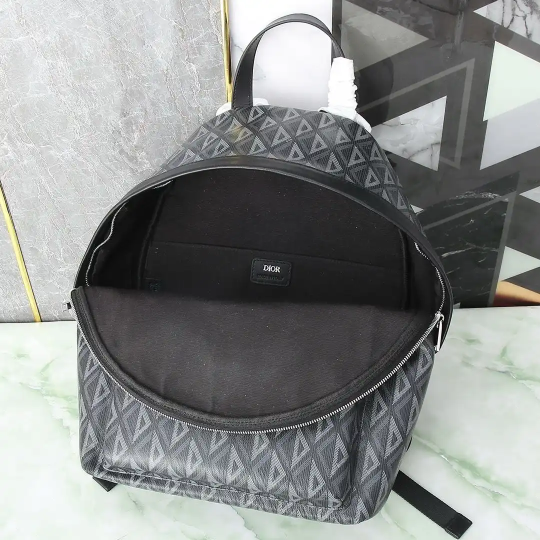 KK04350 (5).webp