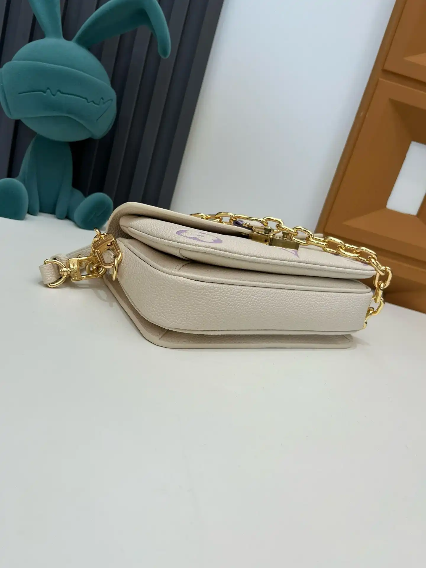 KK04450 (19).webp