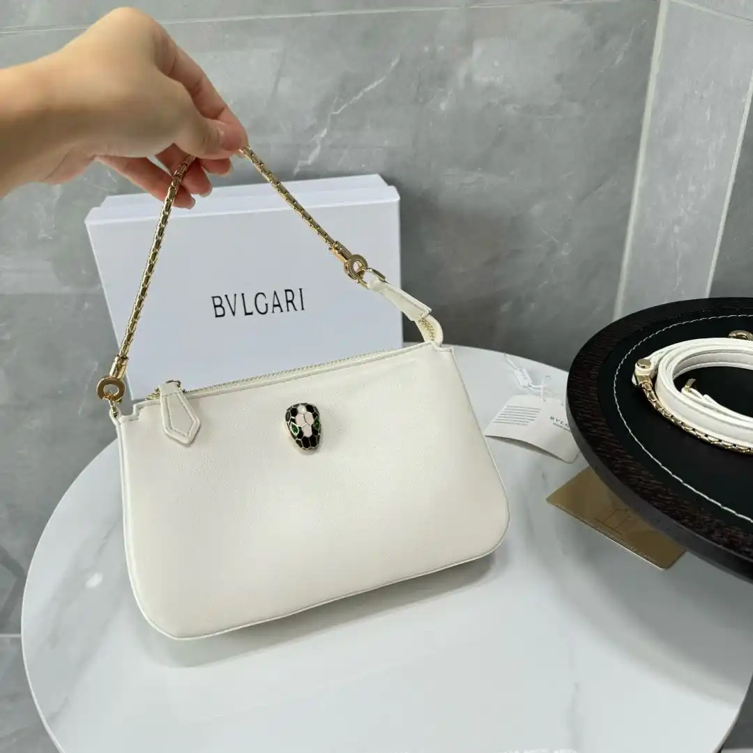 KK01650 (5).webp