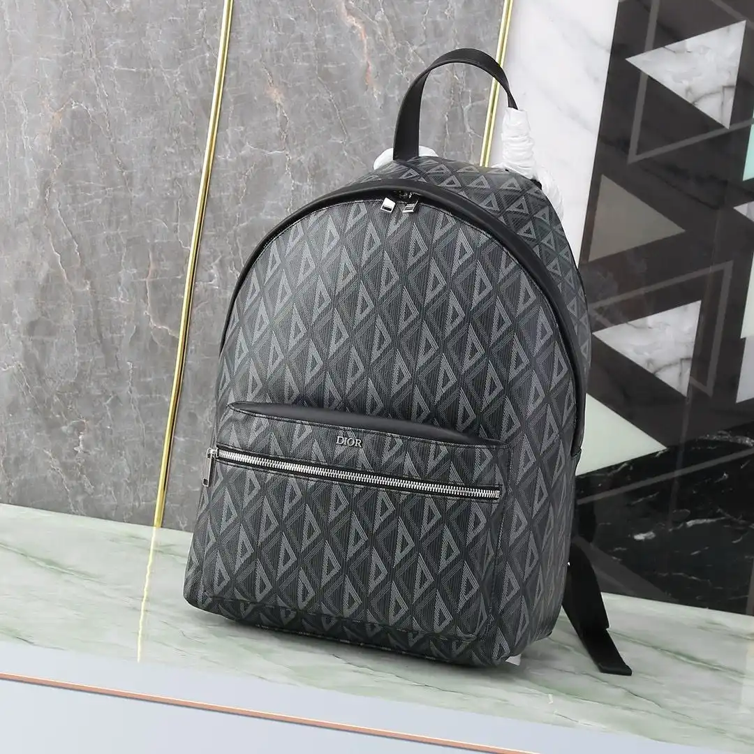 KK04350 (1).webp
