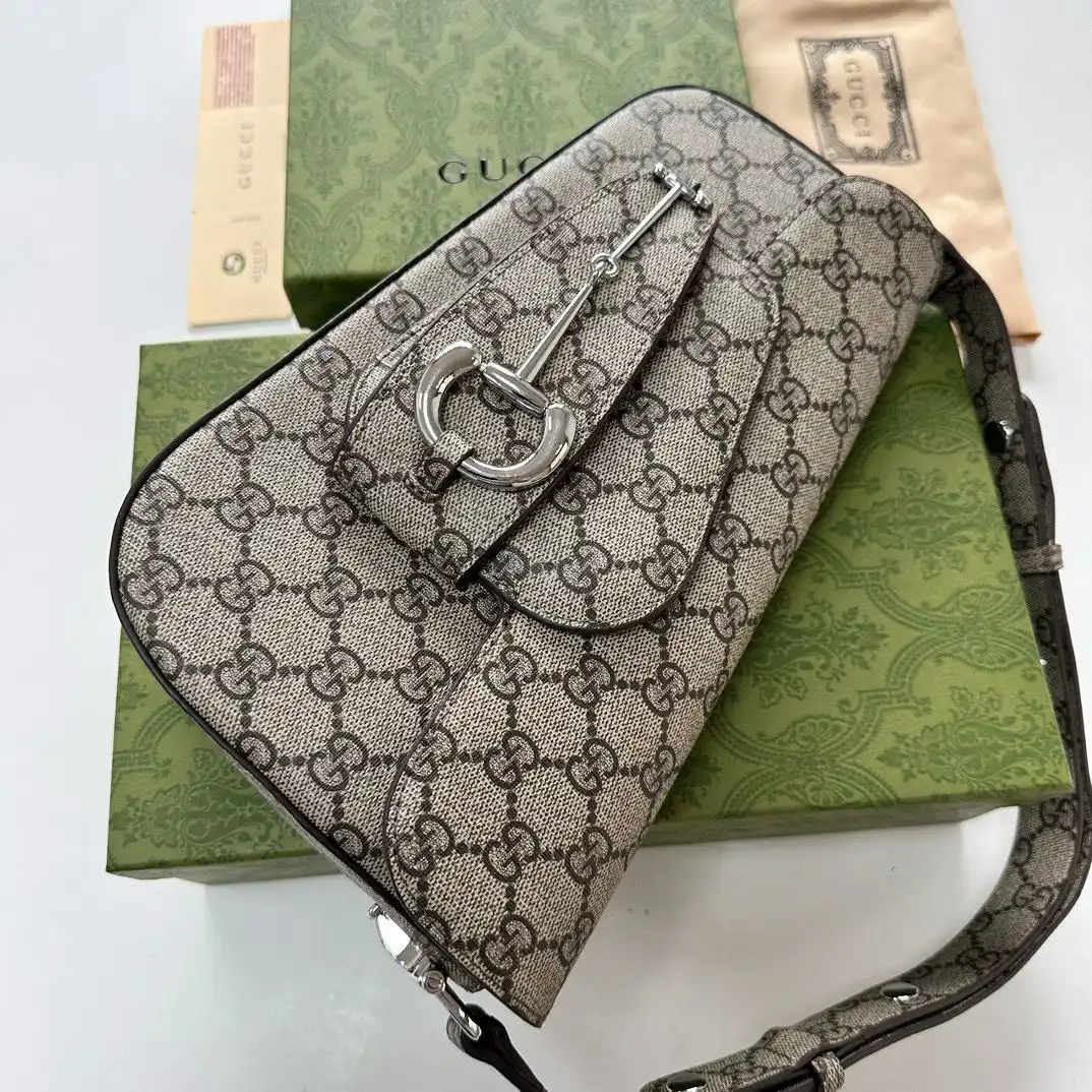 KK01750 (24).webp