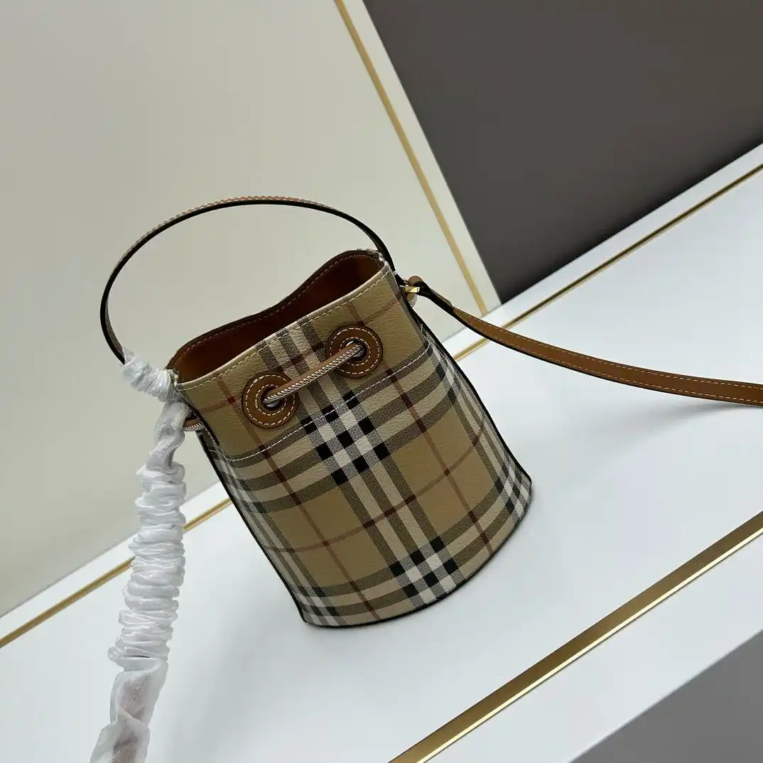 KK02950 (18).webp