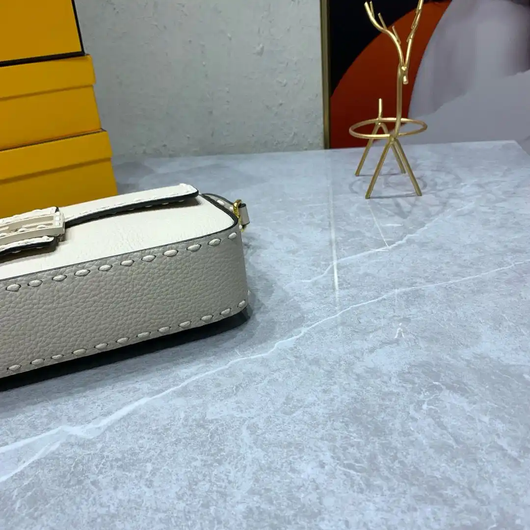 KK03750 (14).webp