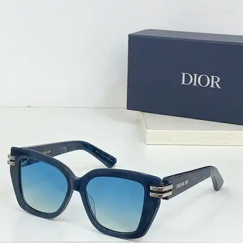 Cdior s