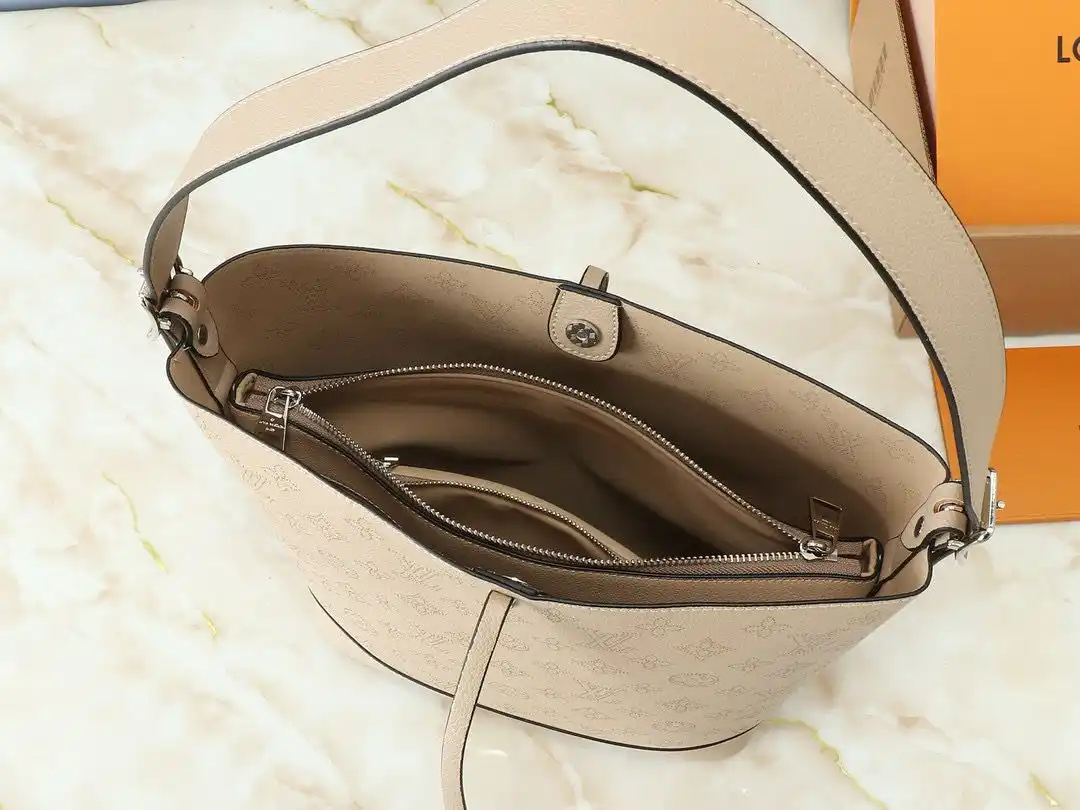 KK01650 (10).webp