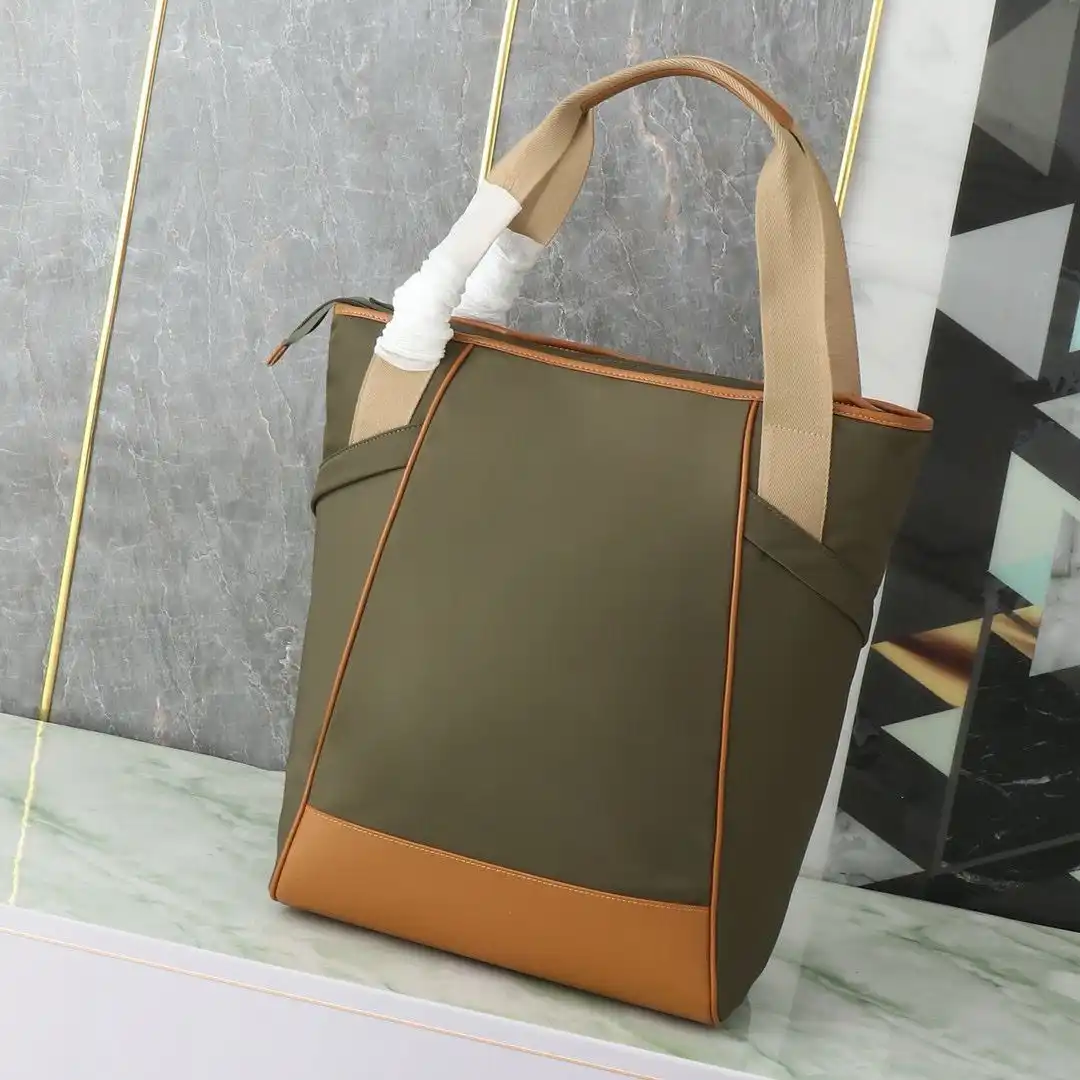 KK04950 (2).webp