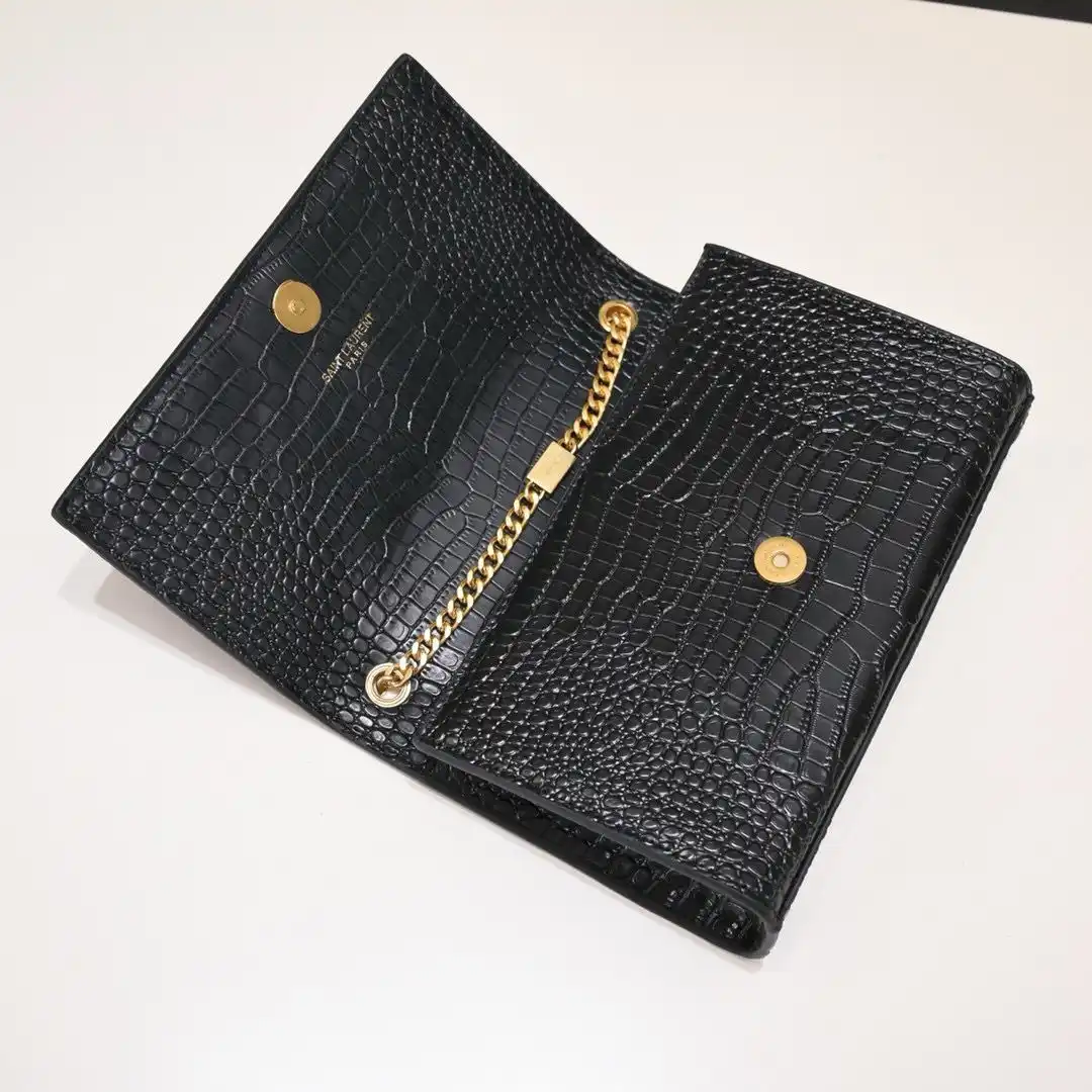 KK01550 (4).webp