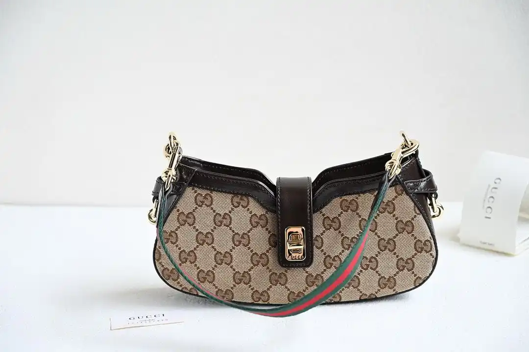 KK03850 (6).webp