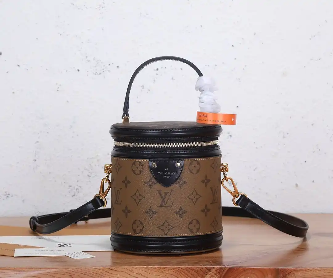 HW003950 (1).webp