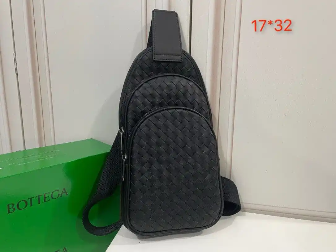 KK02750 (1).webp