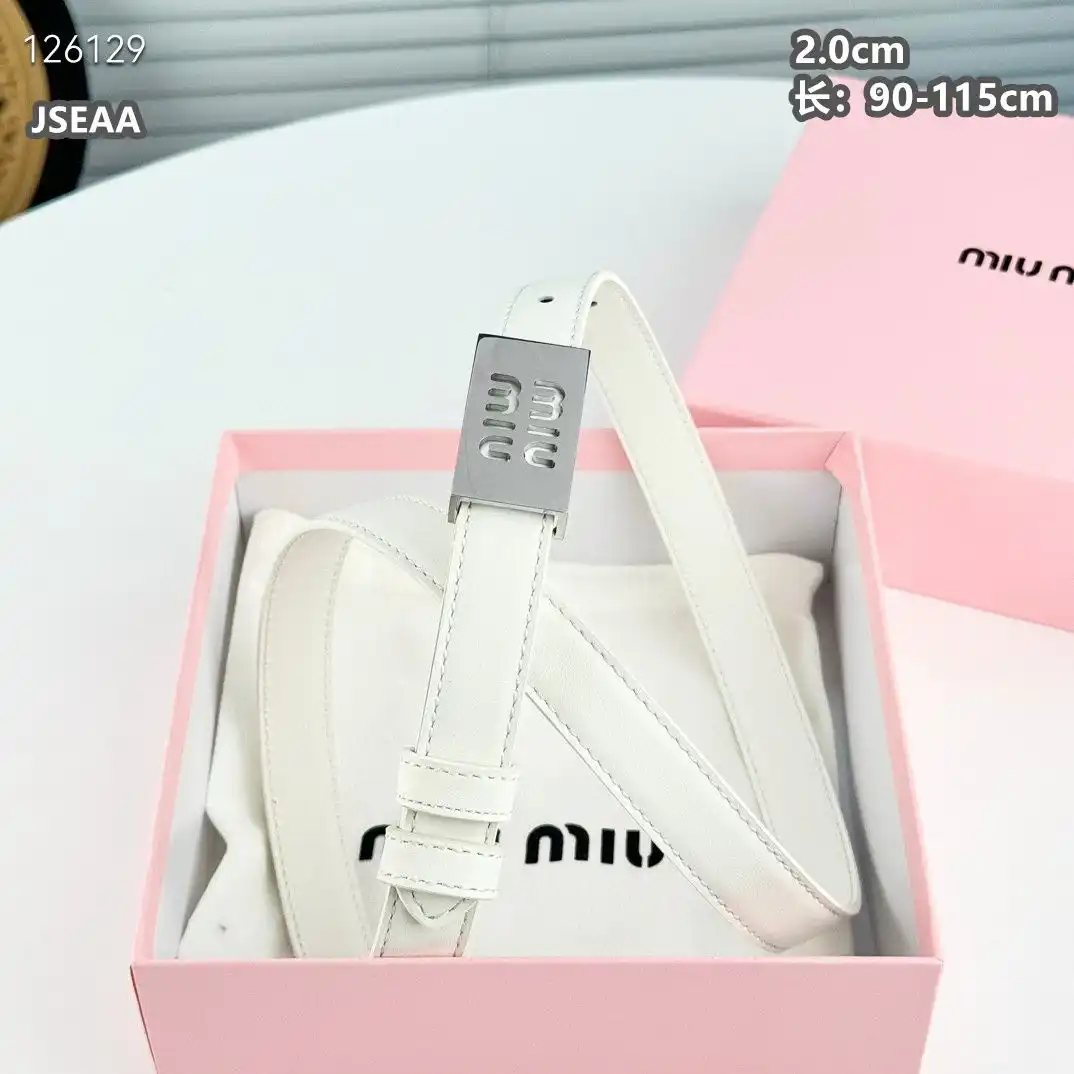 MF001250 (12).webp