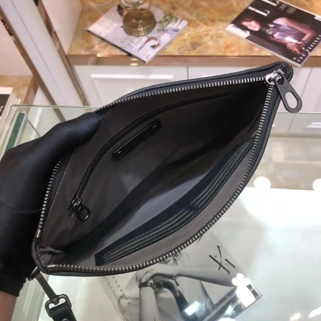 KK02950 (5).webp