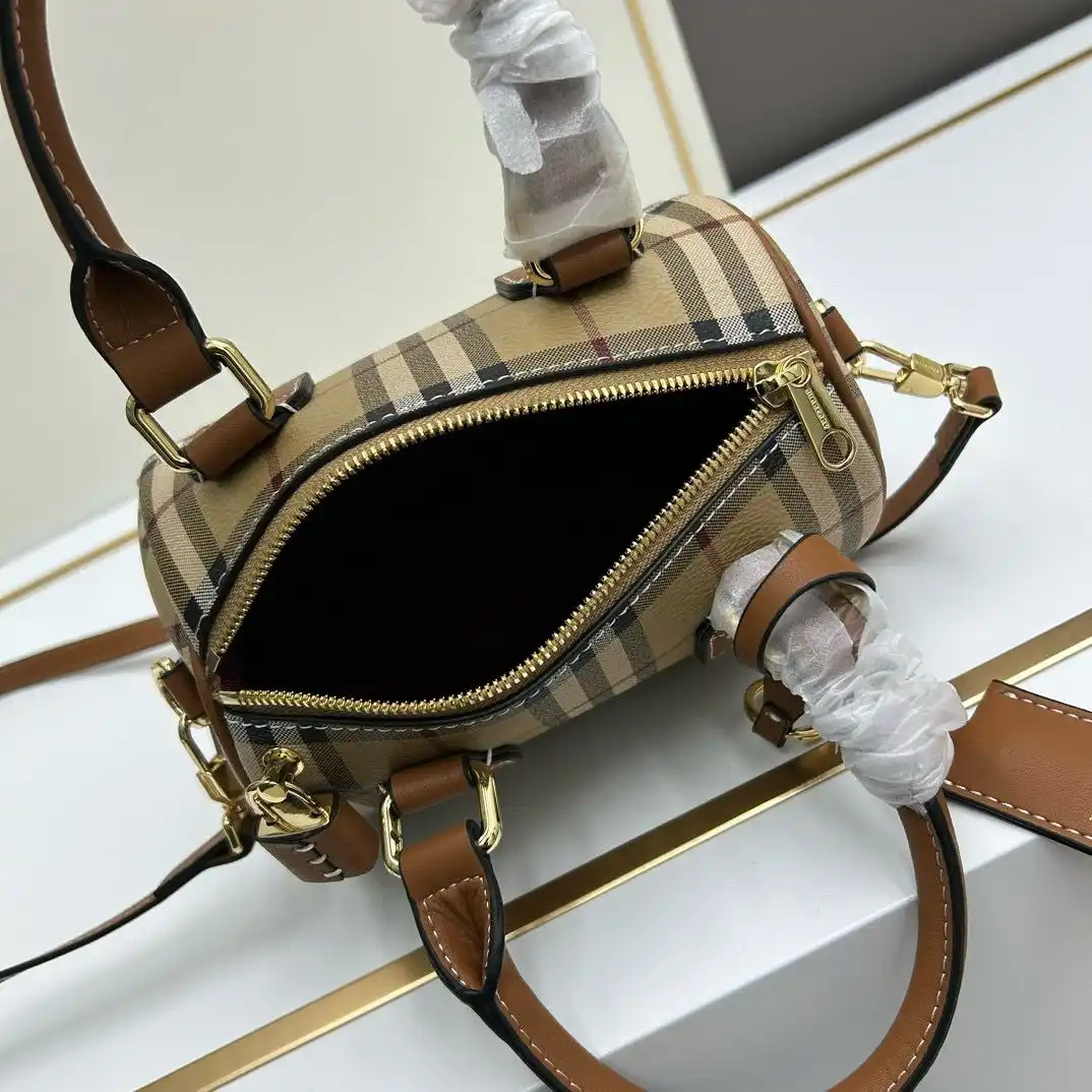 KK02750 (5).webp
