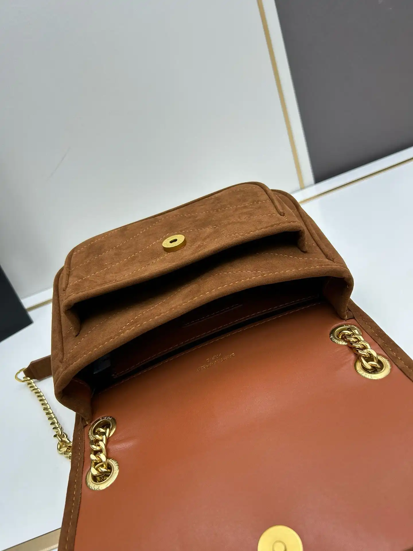 KK02550 (10).webp