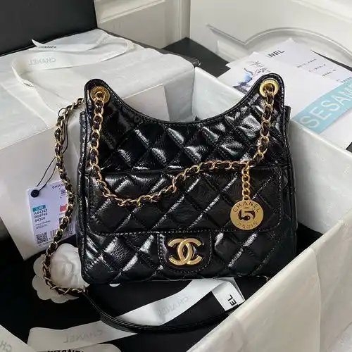 Chanel Chain Pack Xiaoxiang Women 's Bag Xiaoxiang Sleeve Bag importó la mejor bolsa de regalo de en