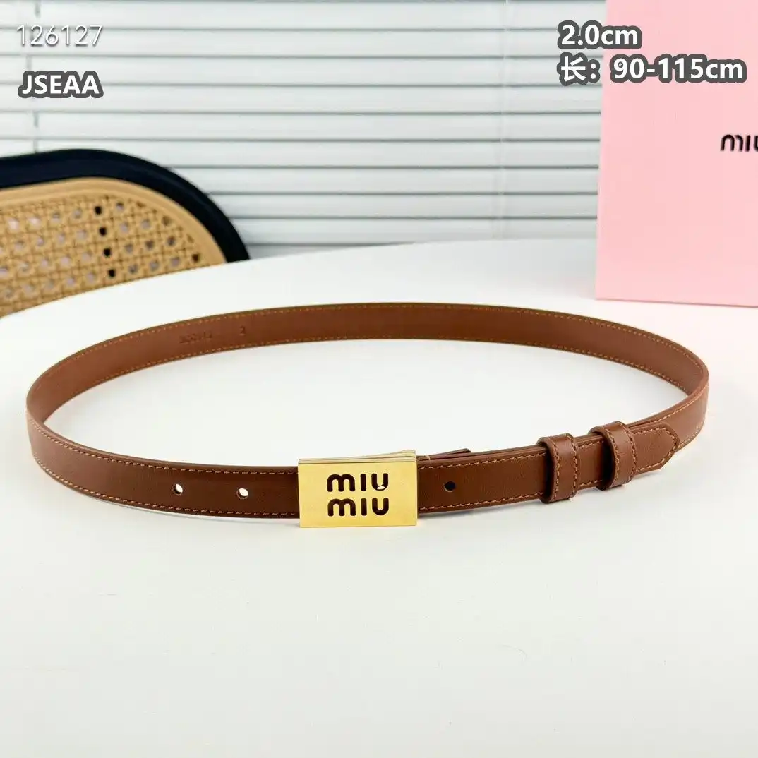 MF001250 (1).webp