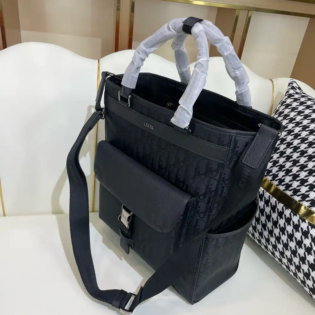 KK04750 (3).webp