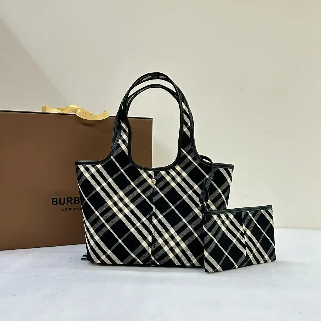 KK04450 (1).webp