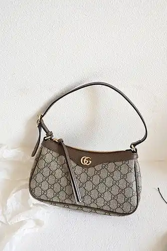 Bolso axilar Gucci bolso femenino Gucci bolso corredizo Gucci bolsa de regalo de entrega de alta cal