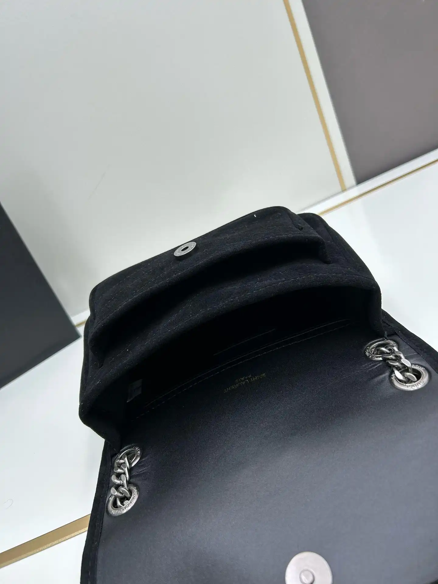KK02550 (5).webp
