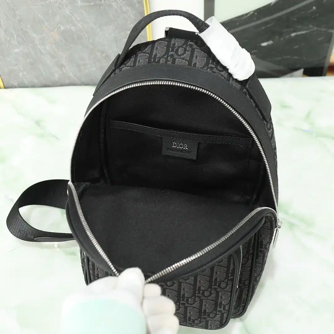 KK04050 (10).webp