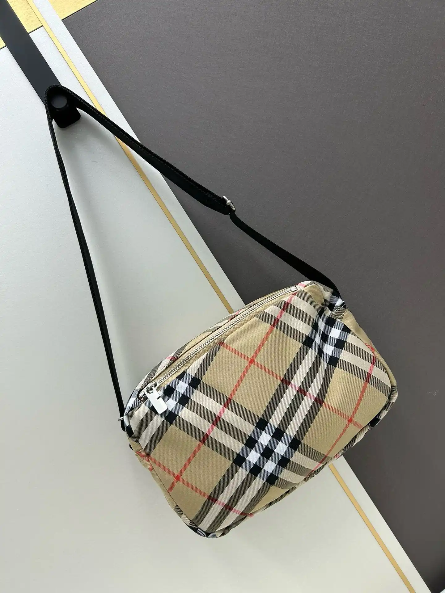 KK02950 (12).webp