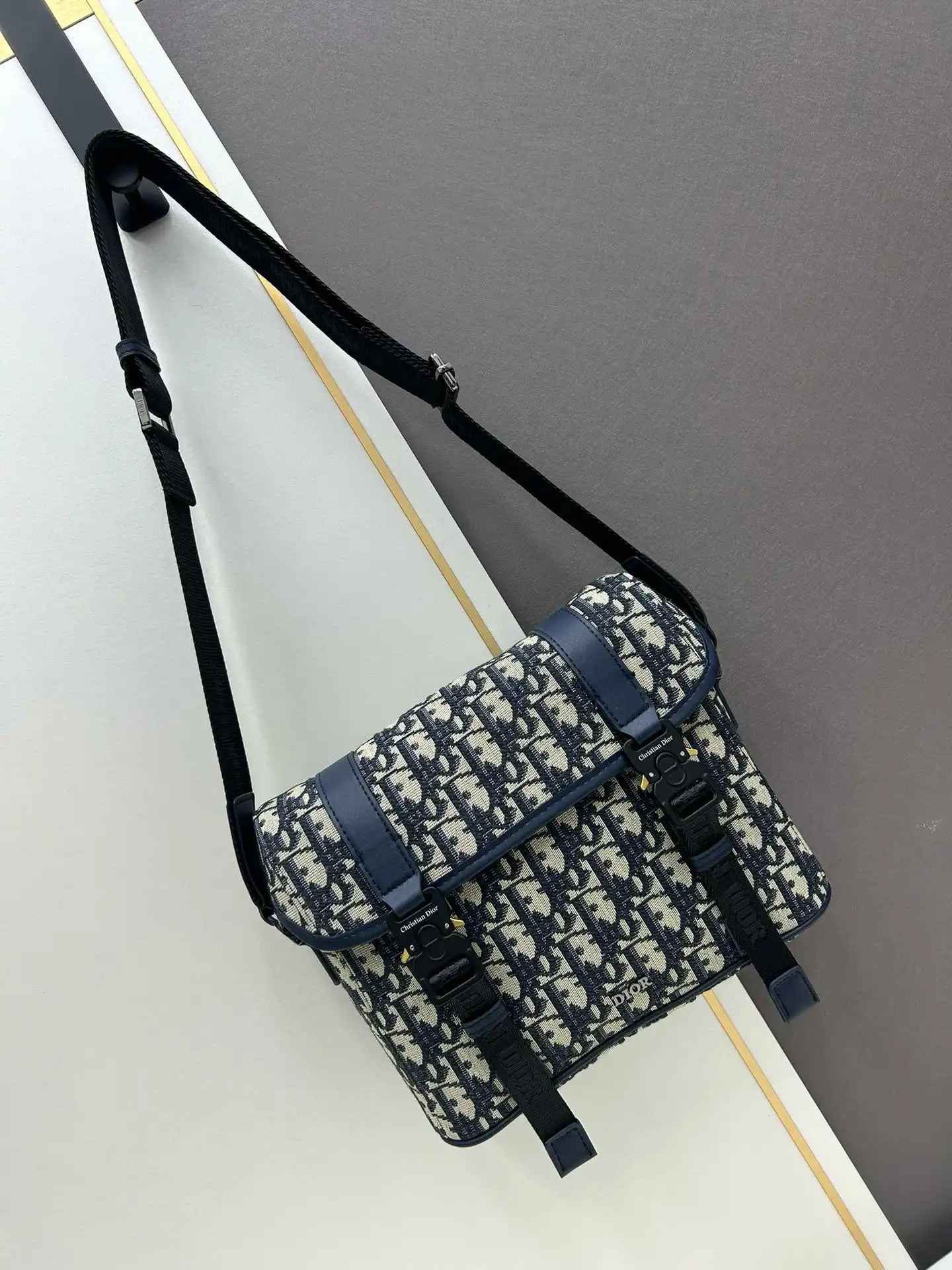 KK03350 (12).webp