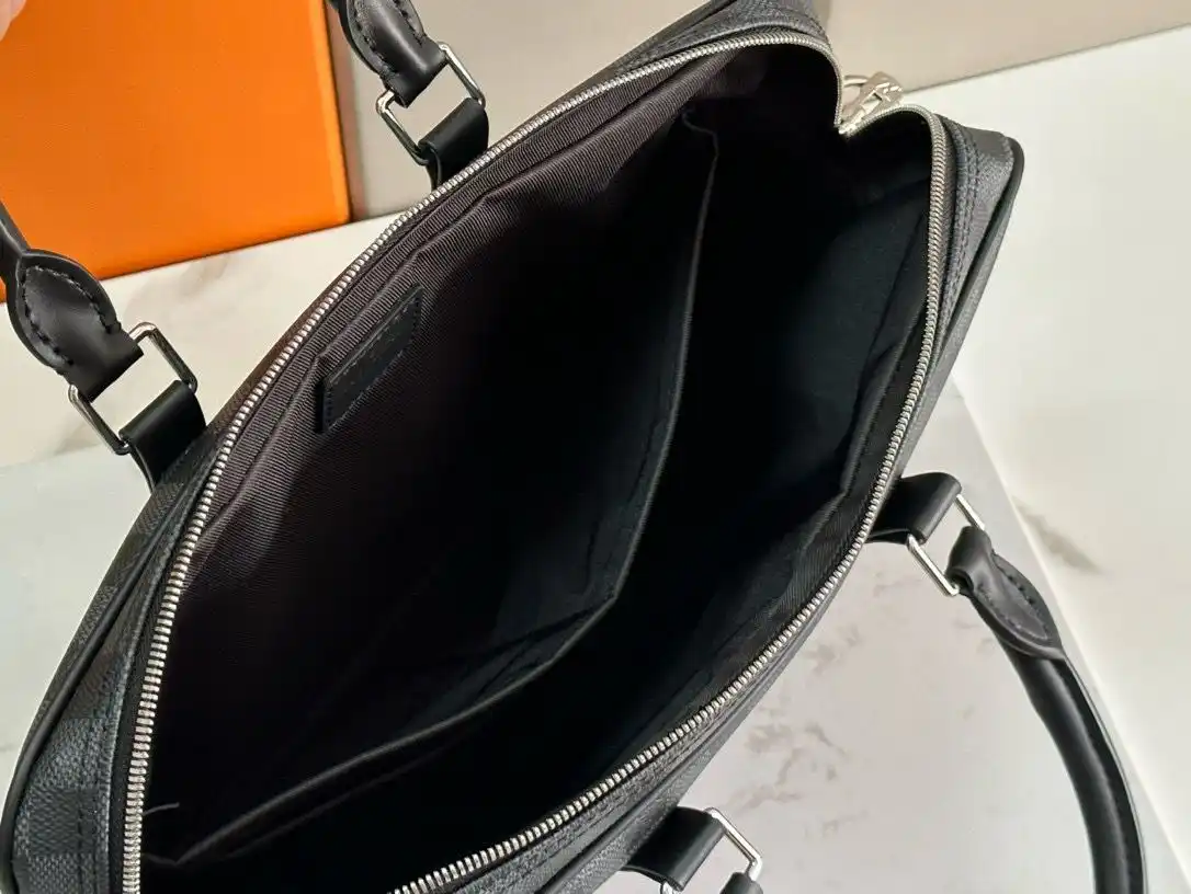 KK04250 (5).webp