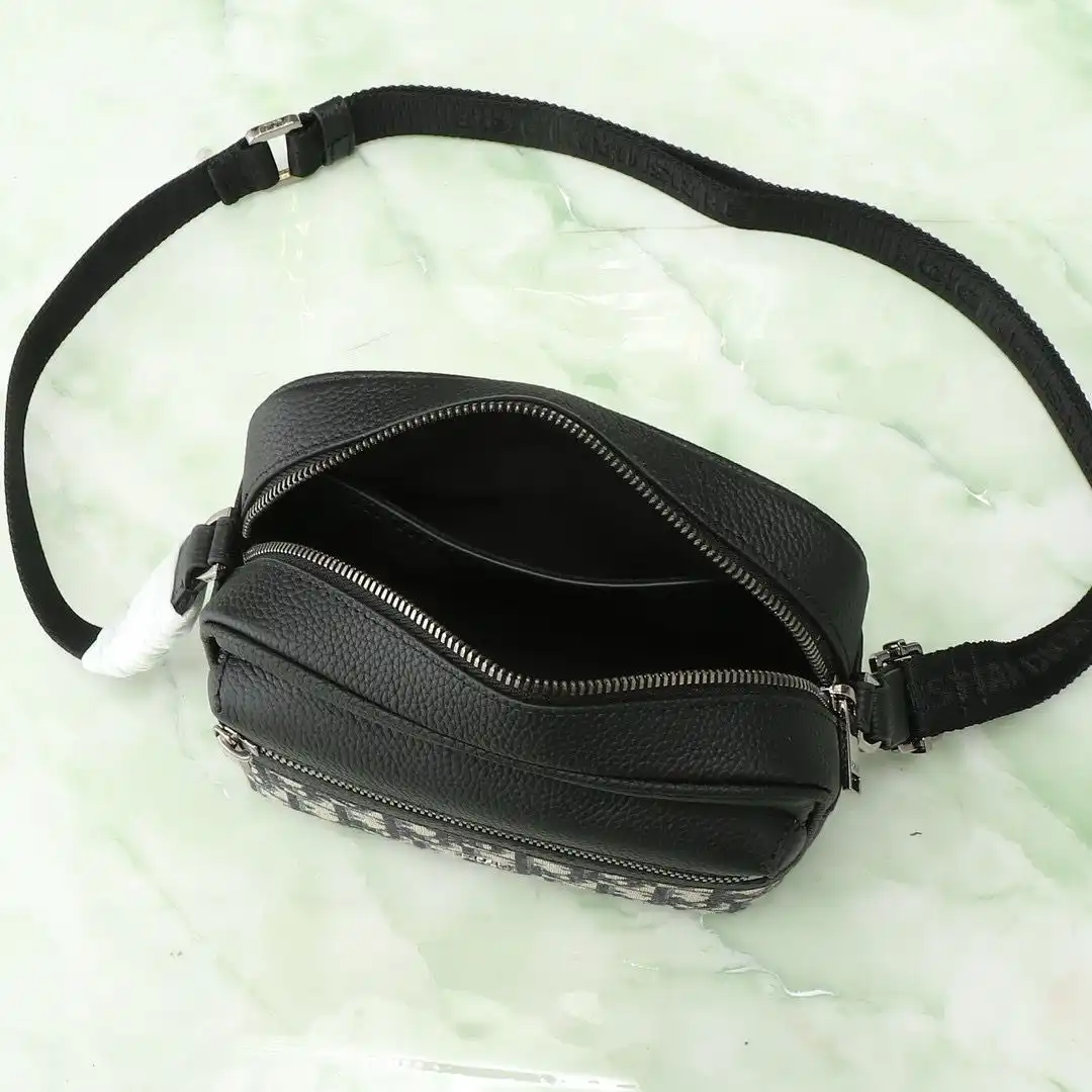 KK03550 (10).webp