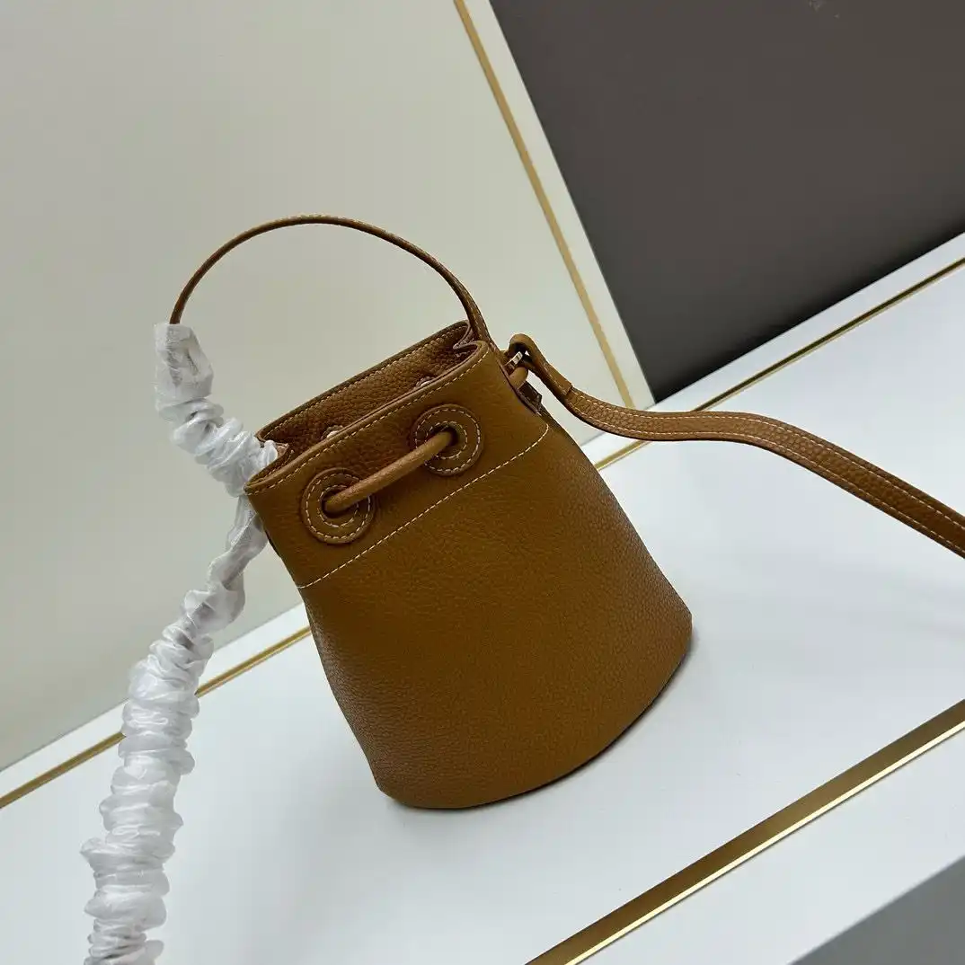 KK02950 (3).webp