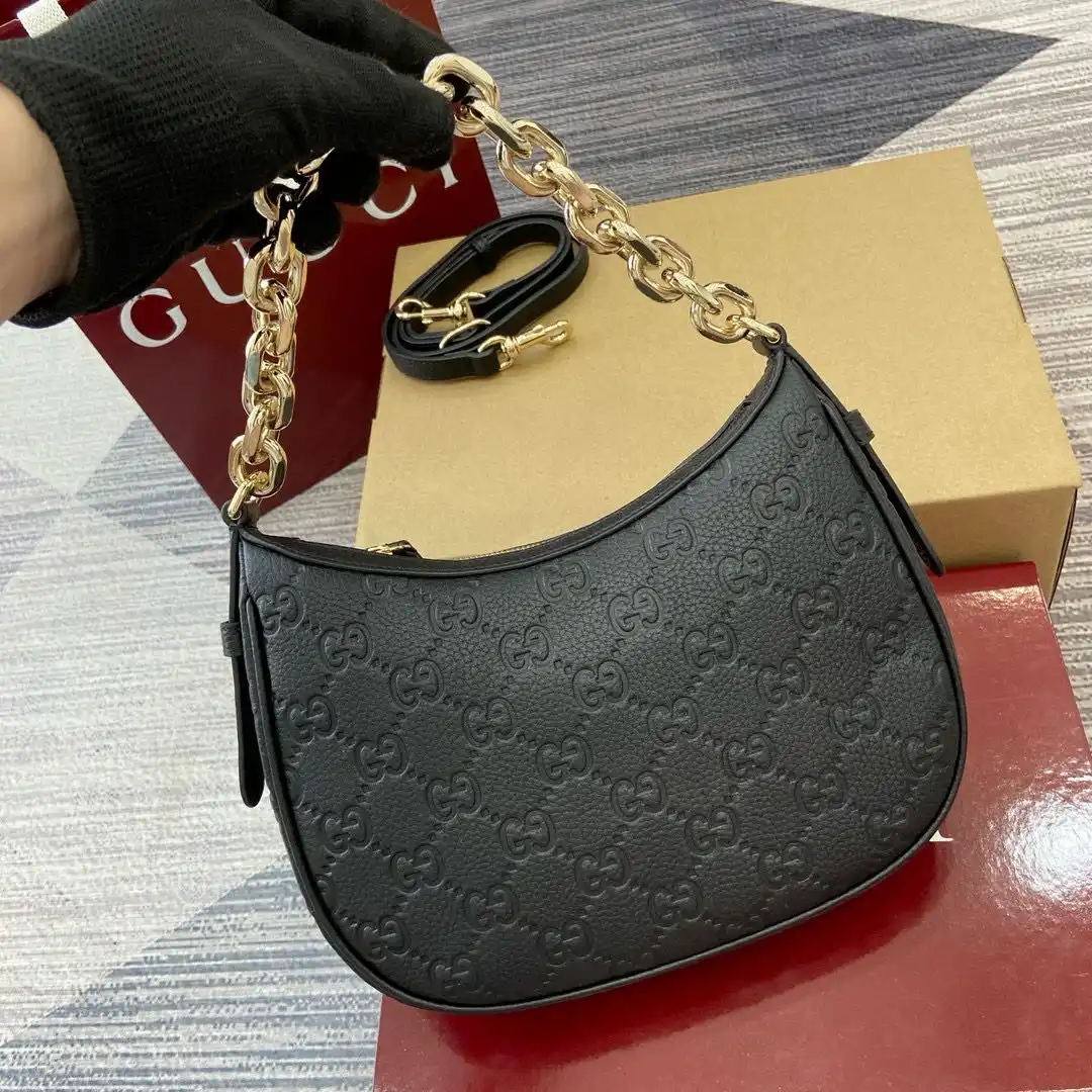 KK04350 (1).webp