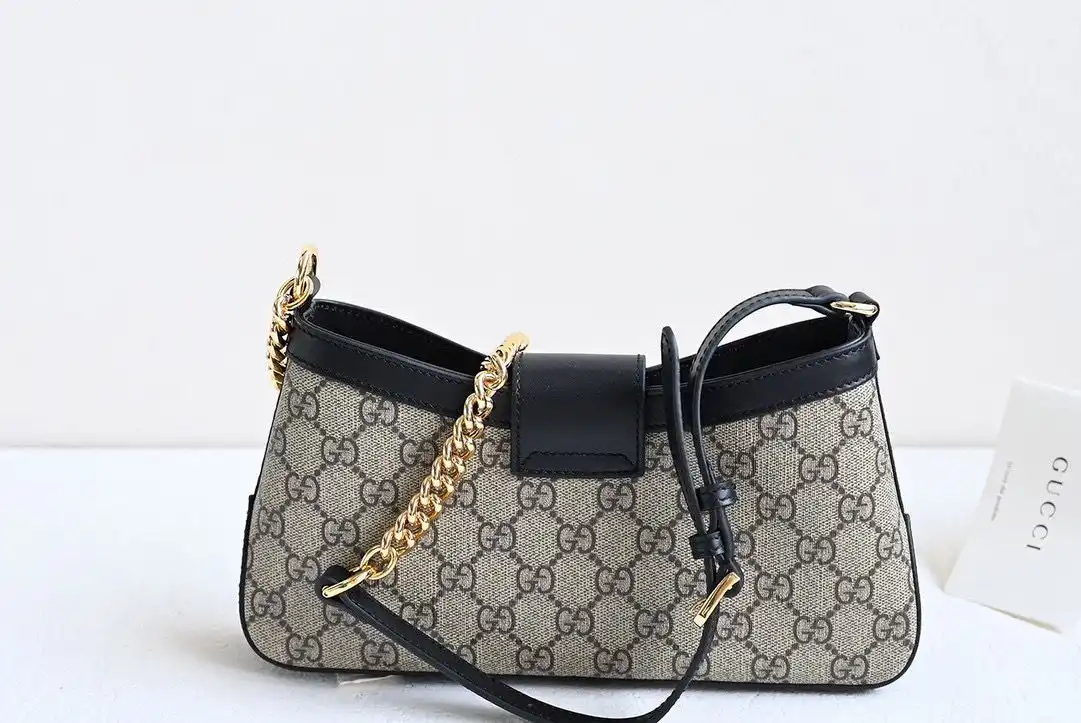KK03550 (15).webp