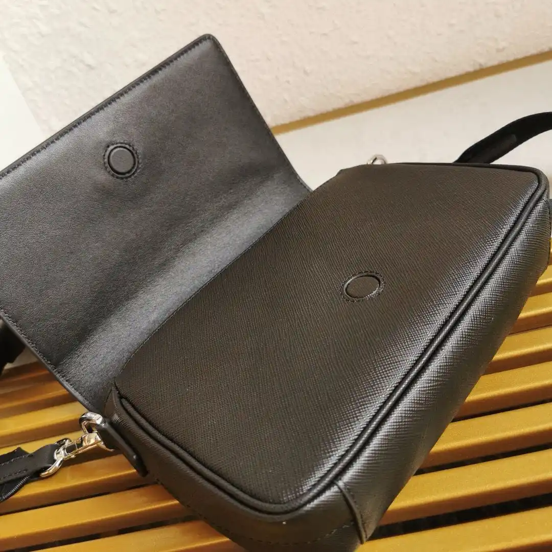 KK04250 (4).webp