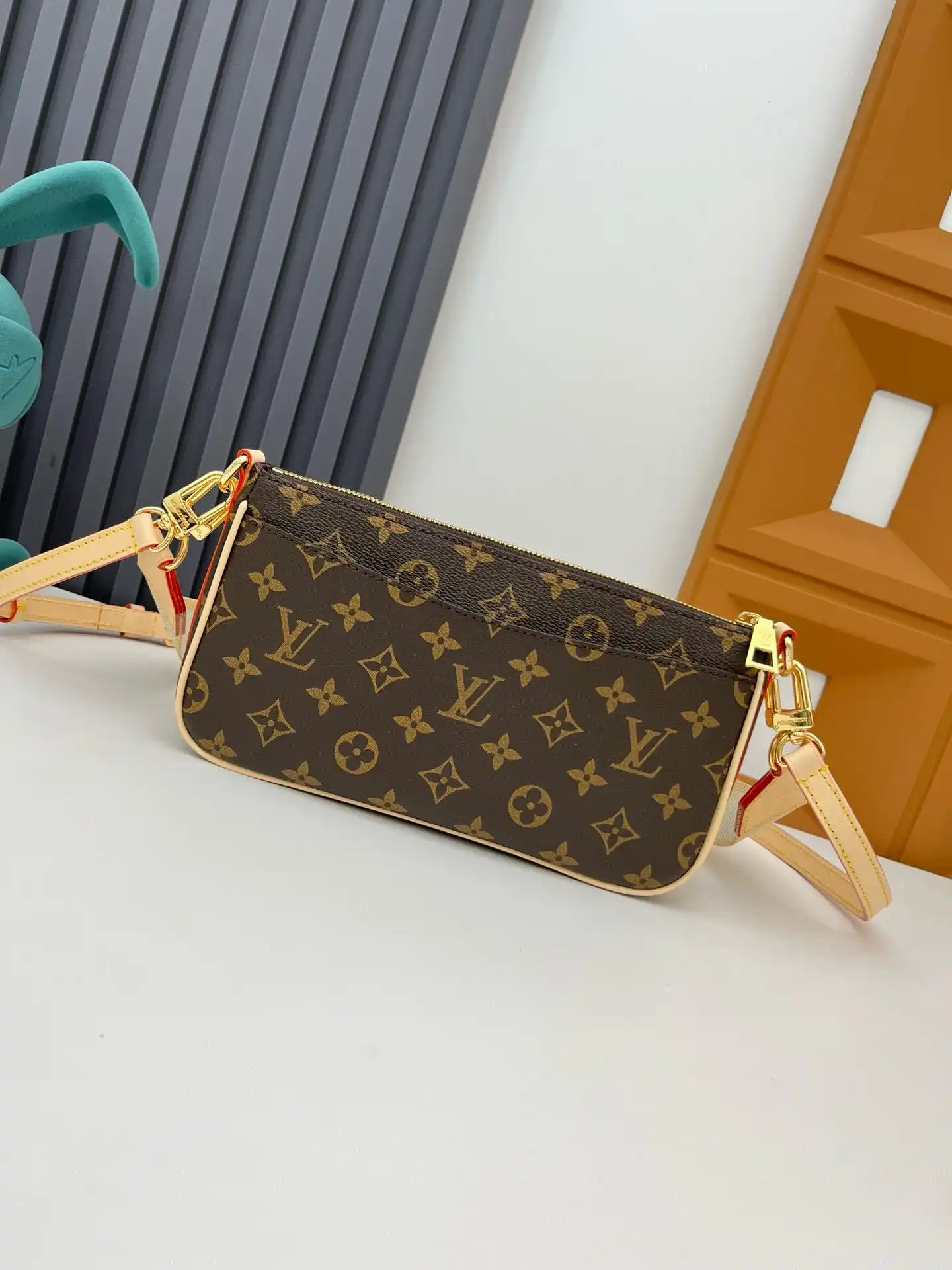 KK03850 (3).webp