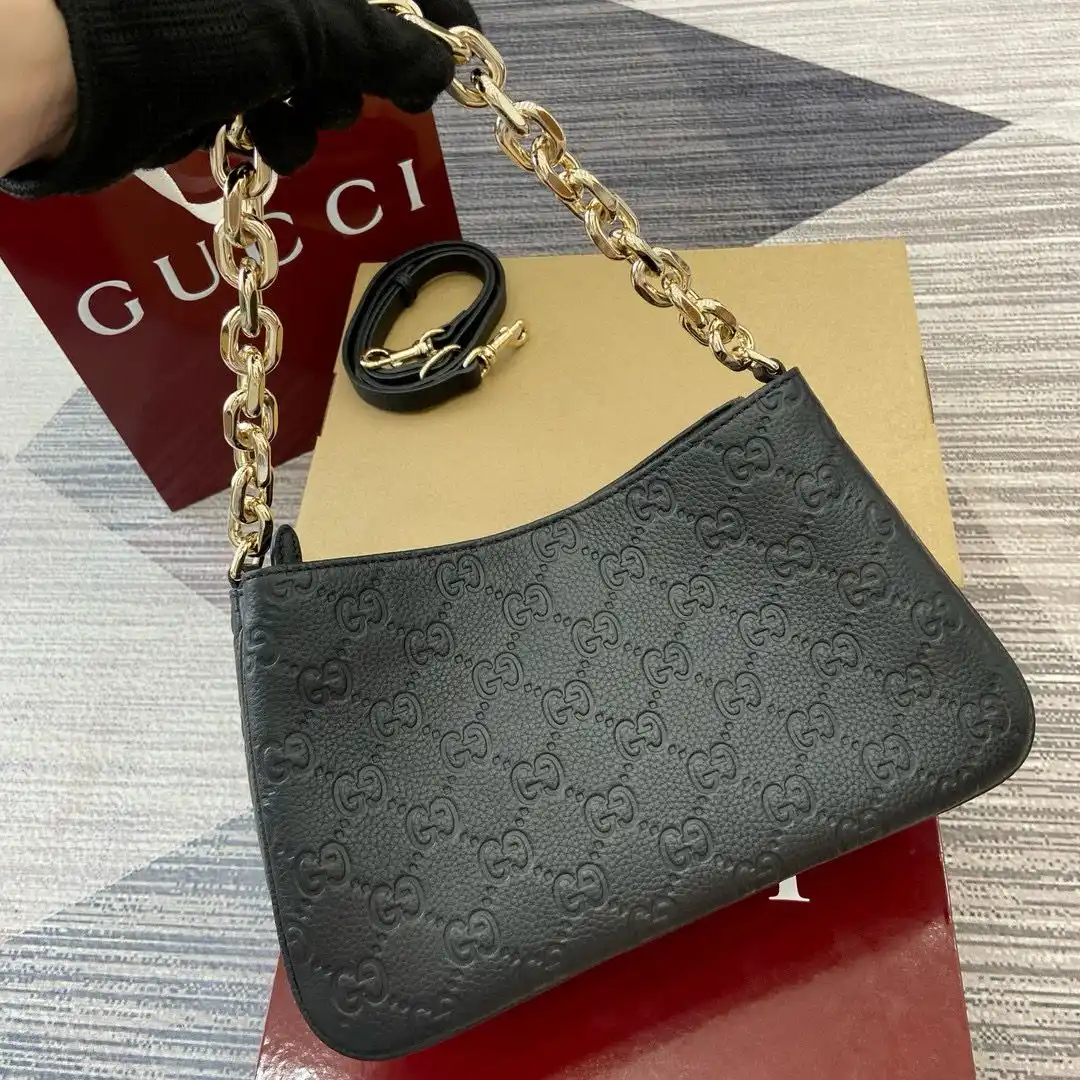 KK05250 (1).webp