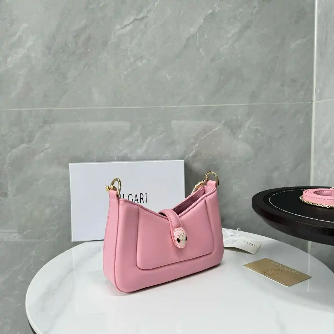 KK01650 (3).webp