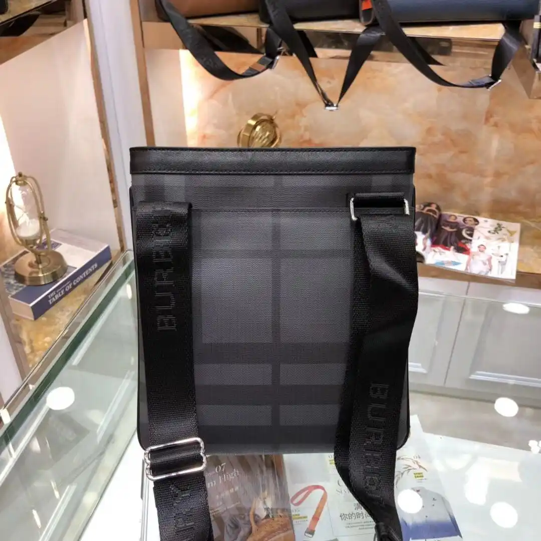 KK02350 (2).webp