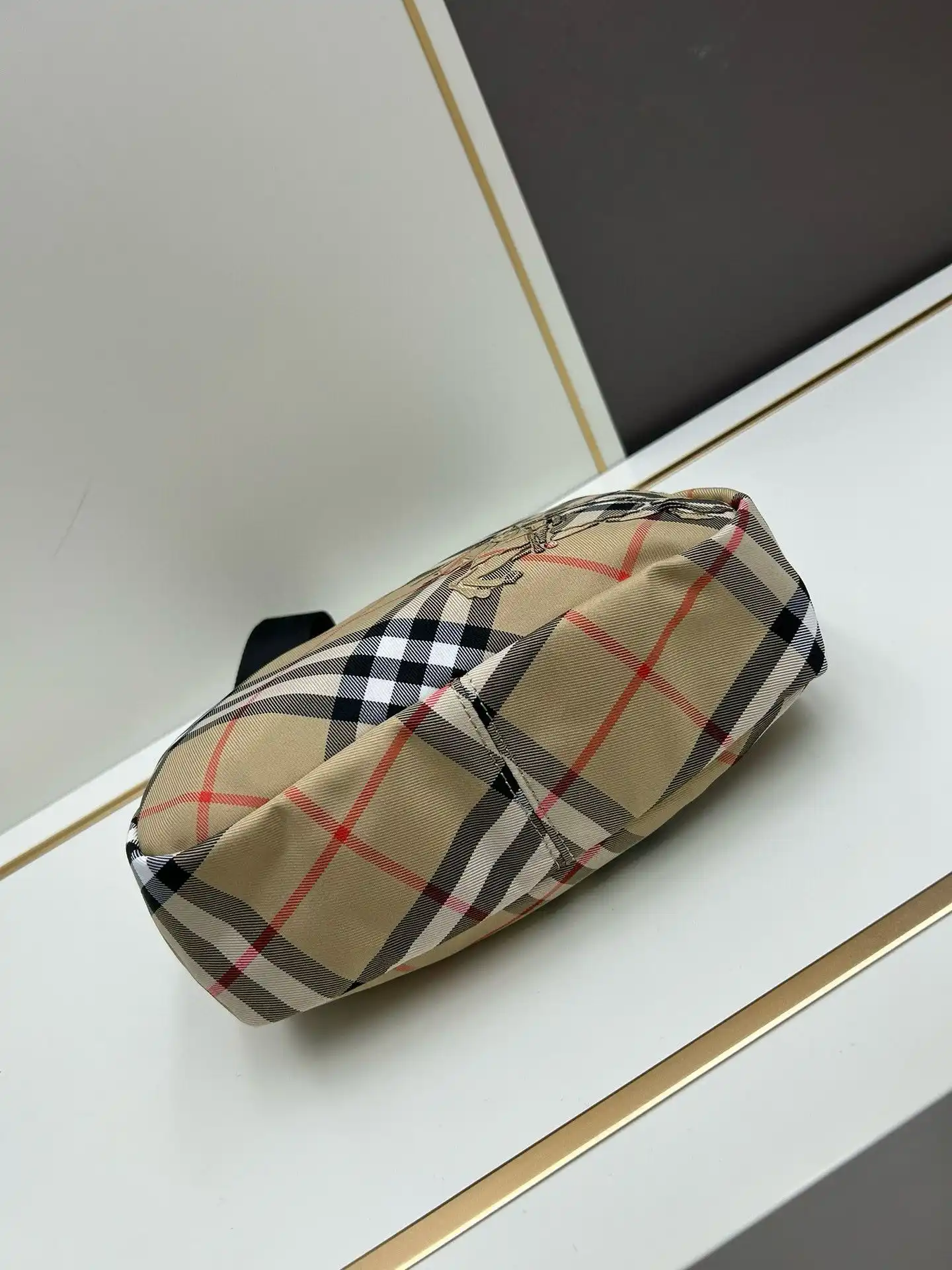 KK02950 (14).webp