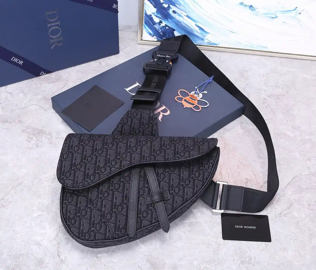 KK03450 (1).webp