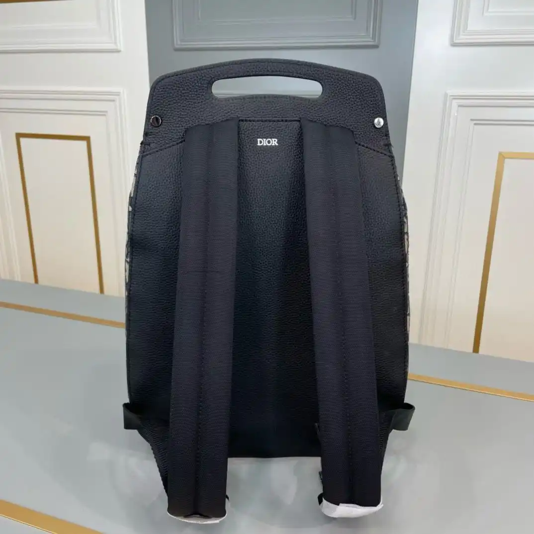 KK05450 (2).webp