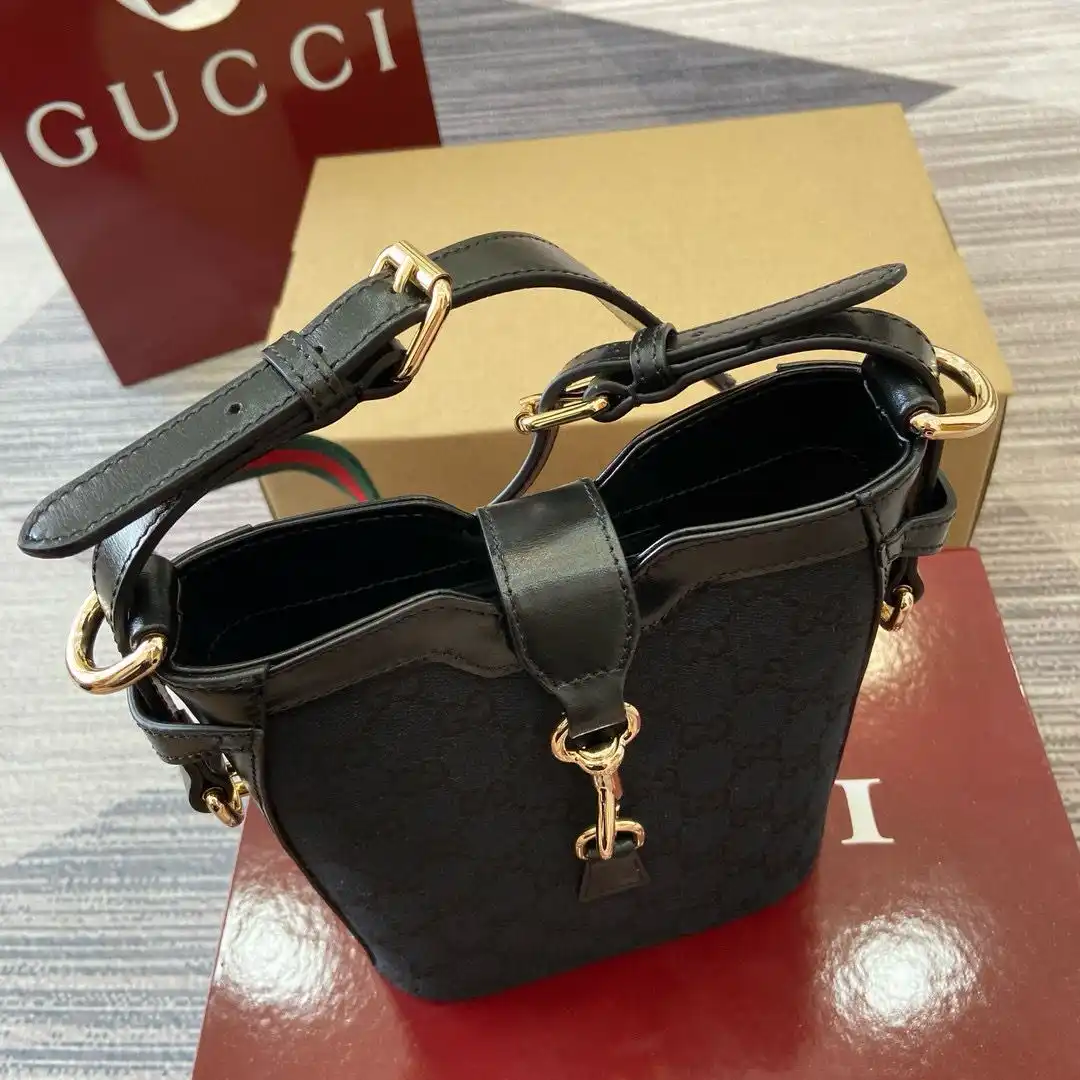 KK04450 (5).webp