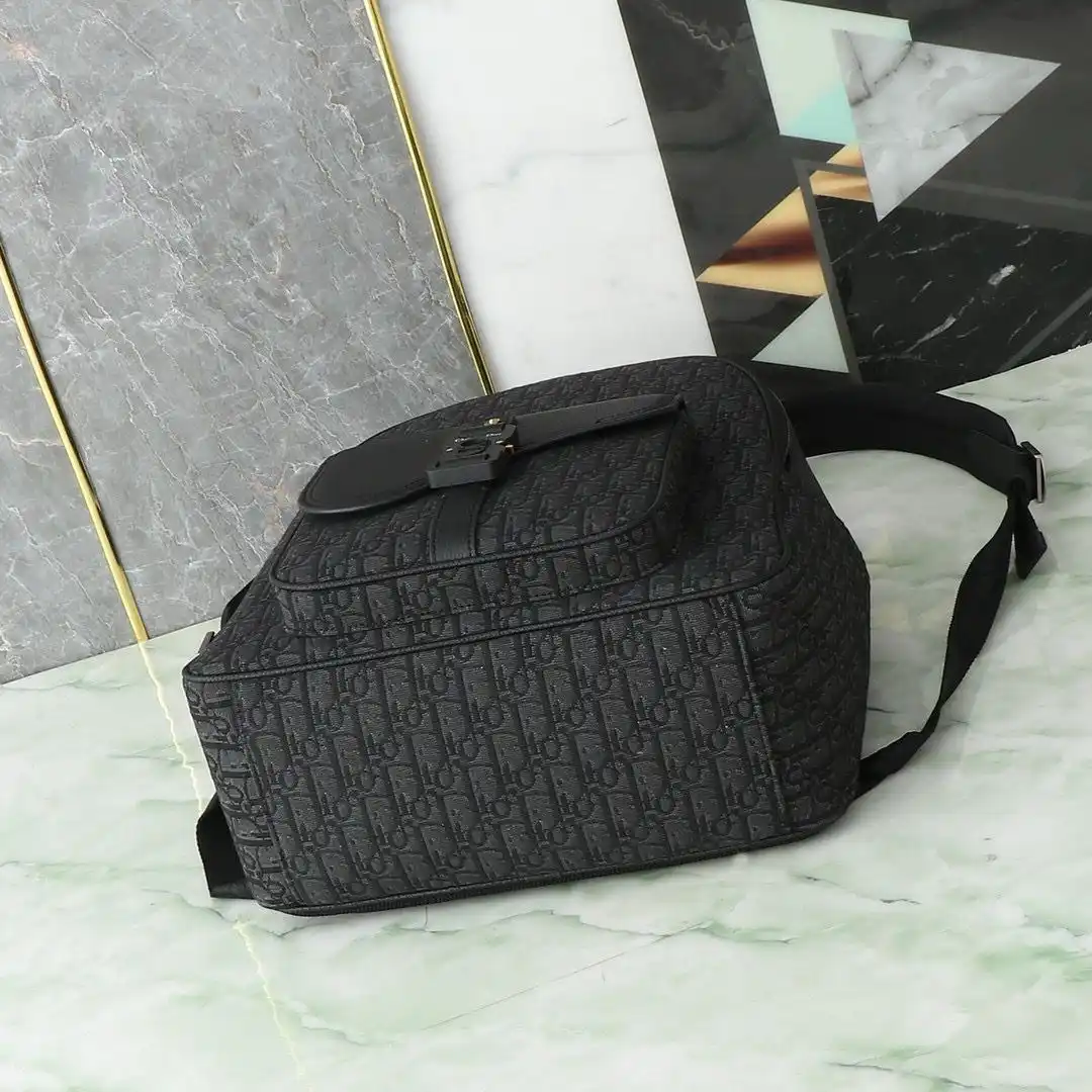 KK04550 (9).webp