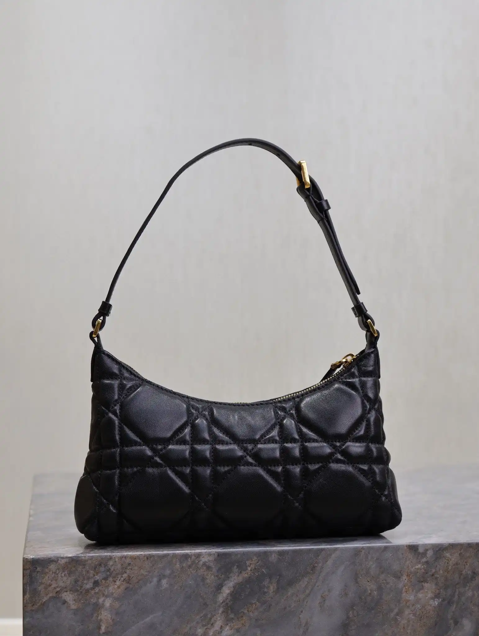 KK05150 (9).webp