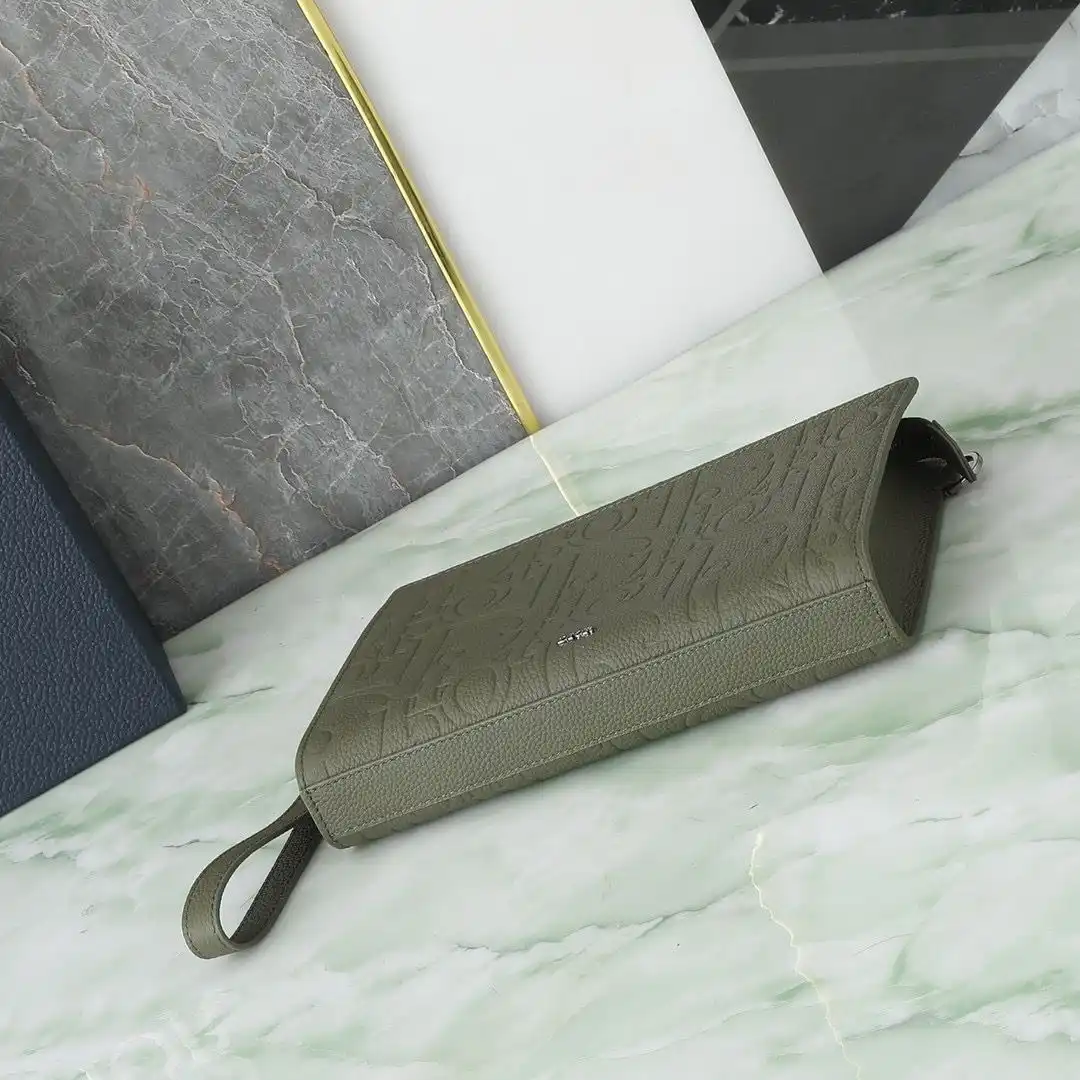 KK03050 (9).webp